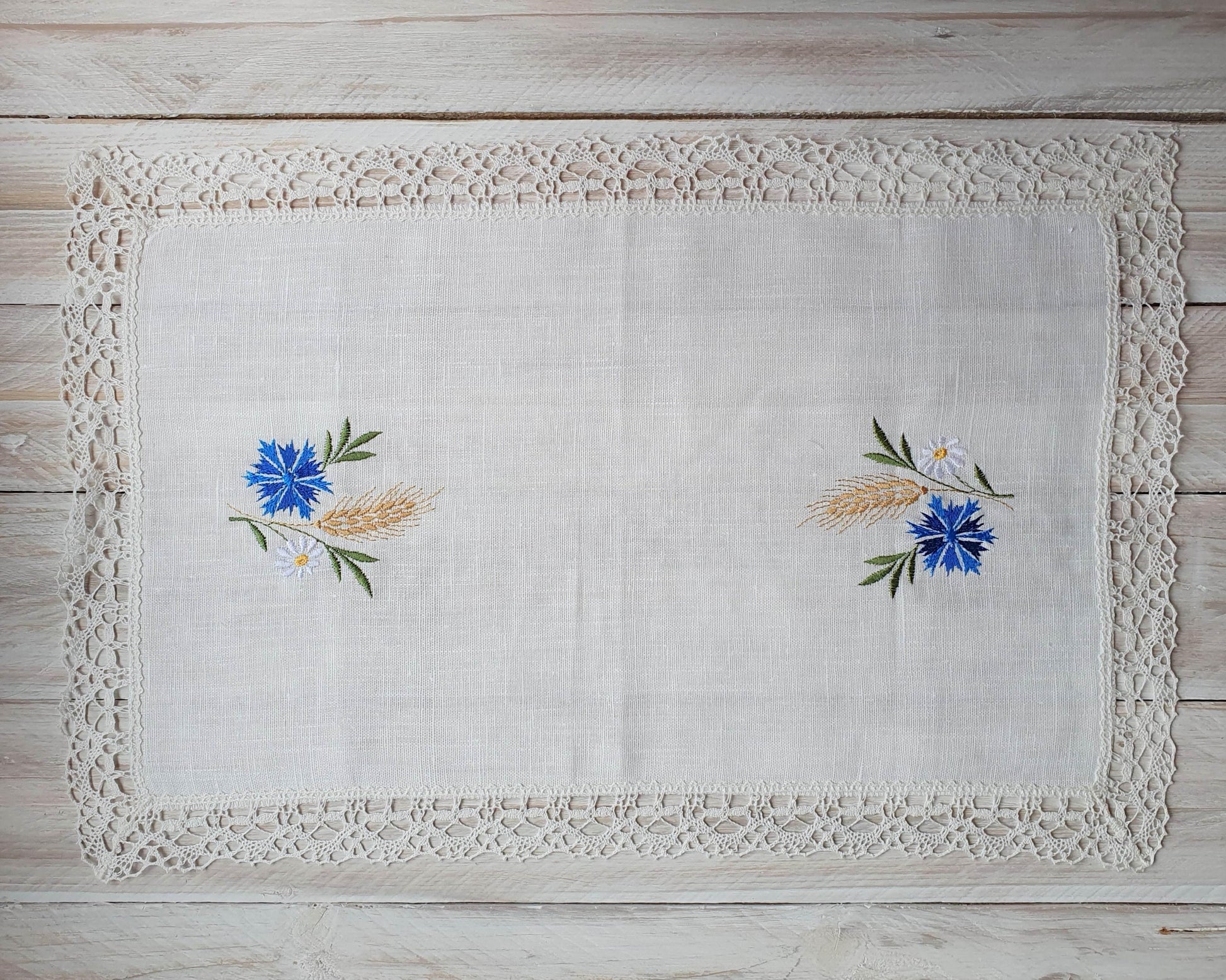 Napkin with embroidery CORNFLOWER - Linen4me