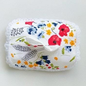 Case for a box with paper napkins FLOWERS - Linen4me