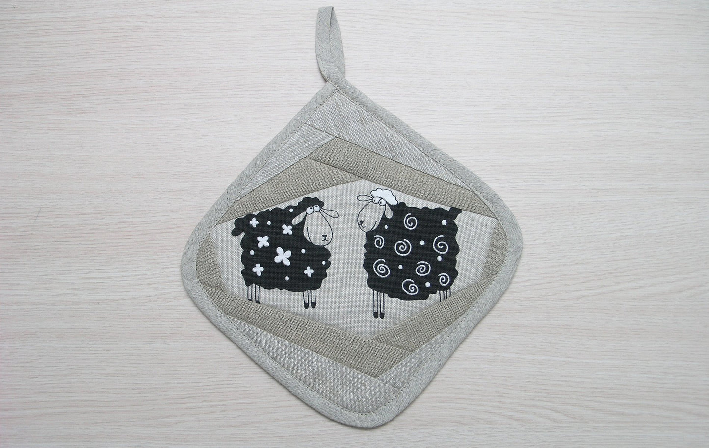 Kitchen potholder SHEEP - Linen4me