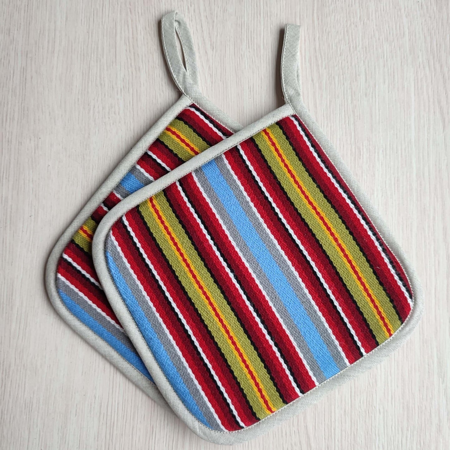Kitchen potholder BRIGHT STRIP - Linen4me