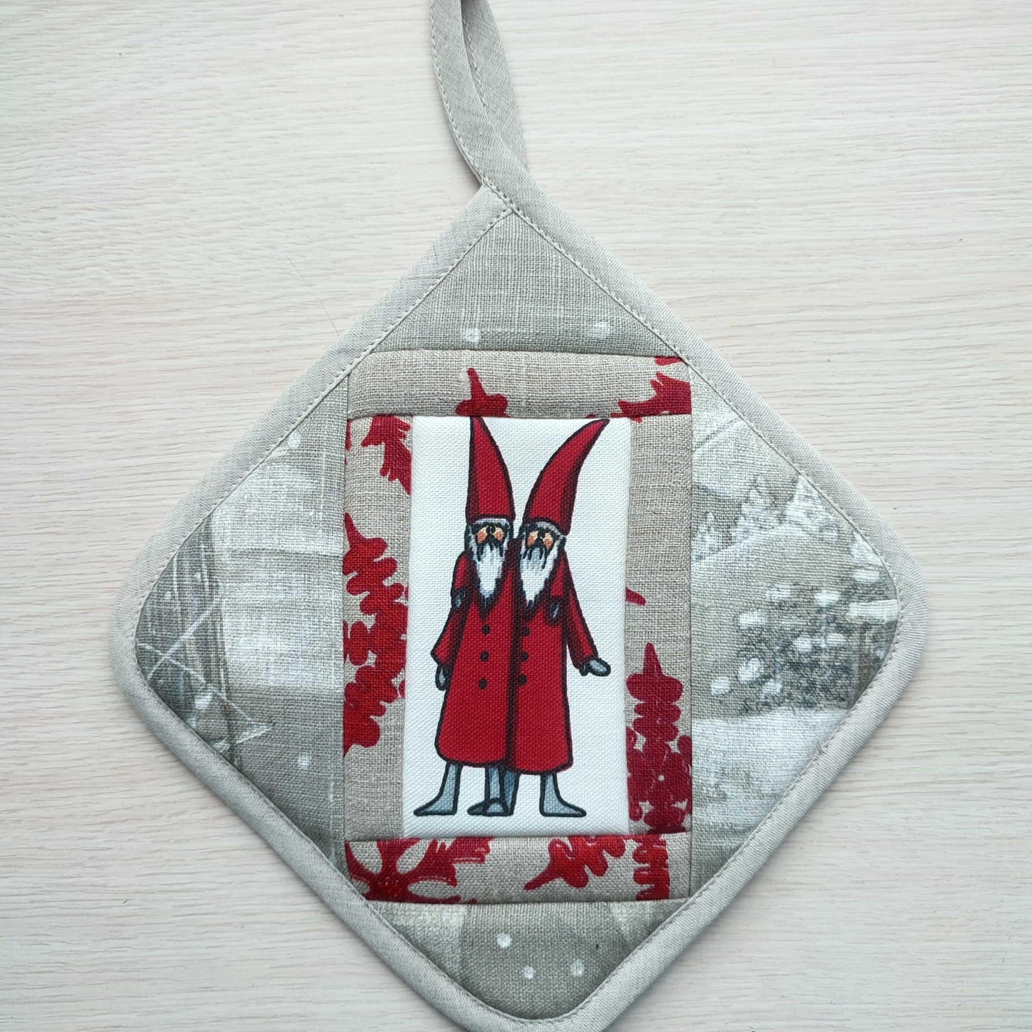 Kitchen potholder CHRISTMAS GNOMES - Linen4me