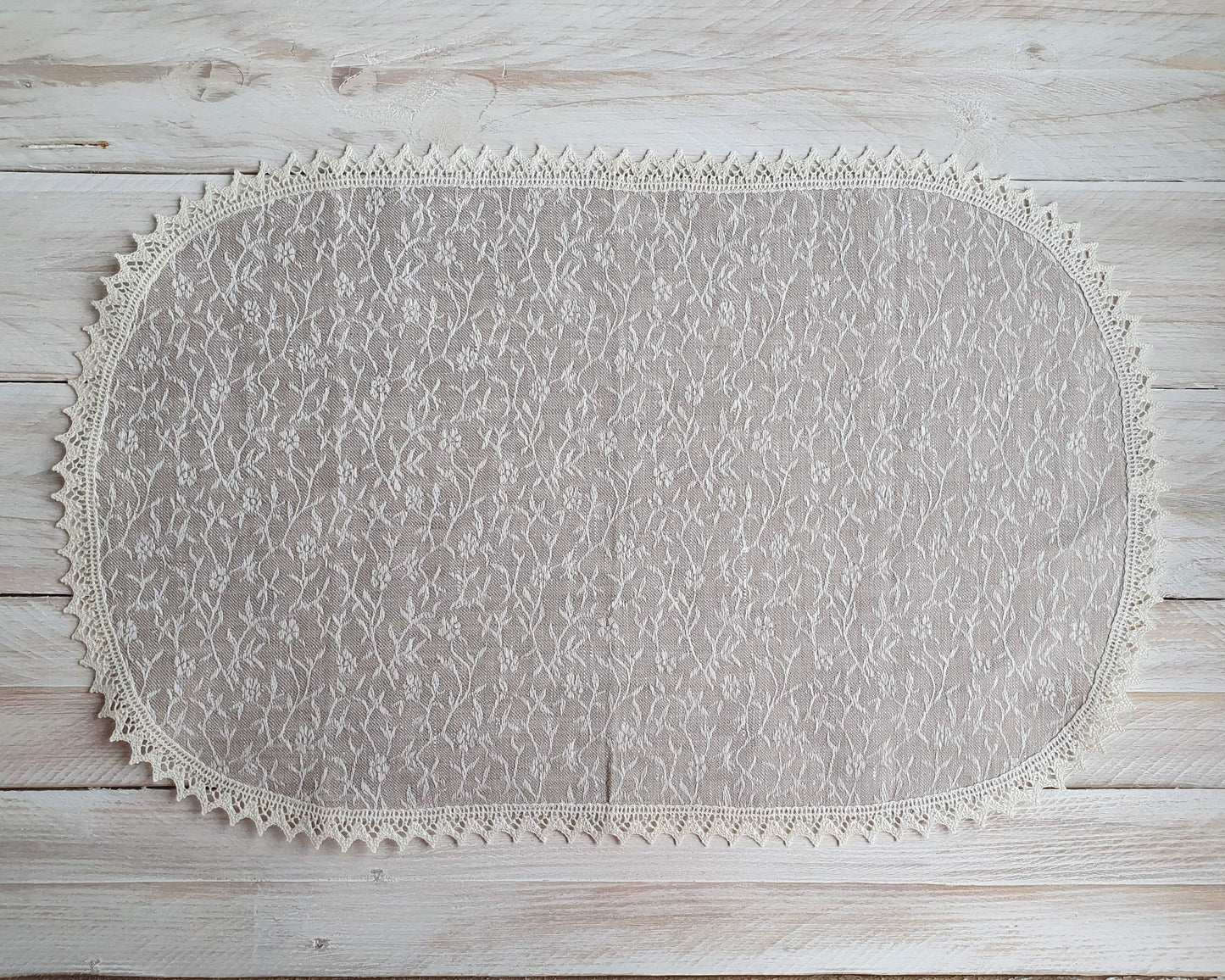Napkin with lace ANNA - Linen4me