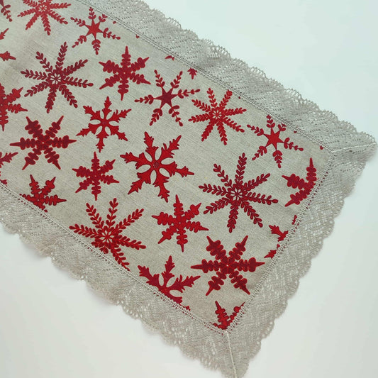 Table runner with lace CHRISTMAS