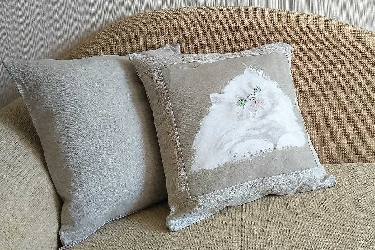 Decorative pillowcase LEO - Linen4me