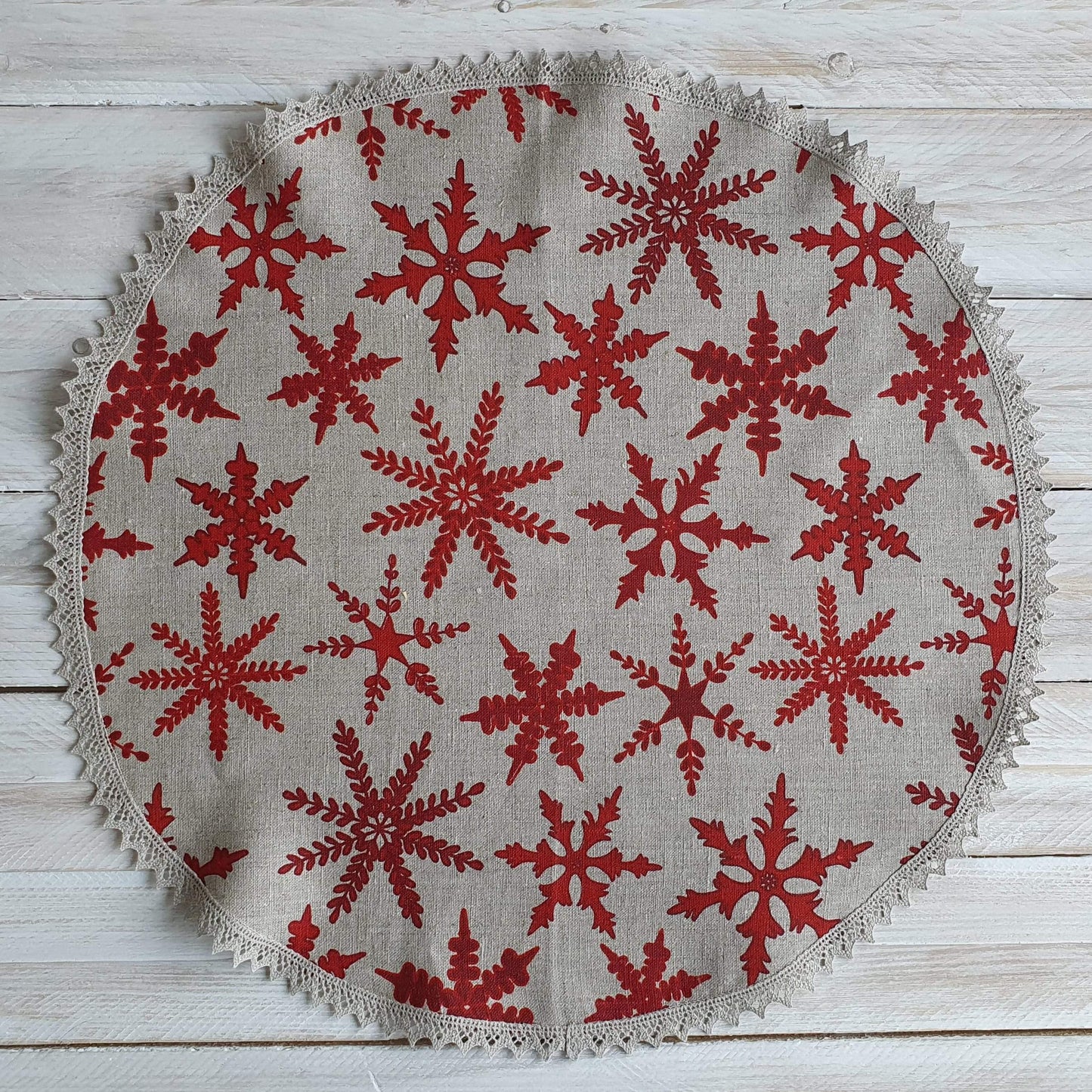 Round doily with lace WINTER - Linen4me