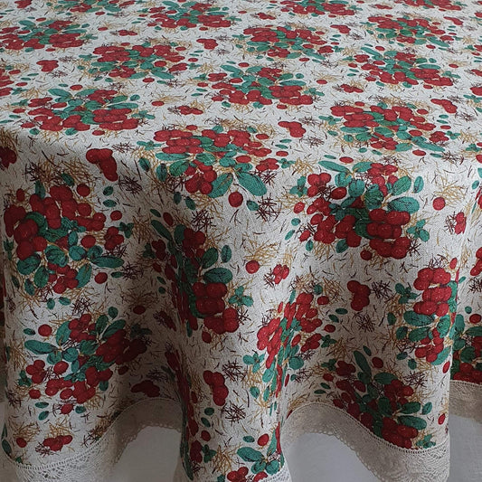 Round tablecloth with COWBERRY lace - Linen4me